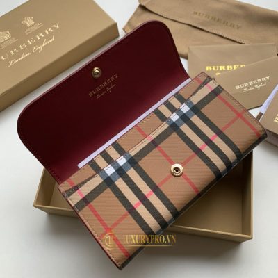 vi cam tay burberry nu 7 2