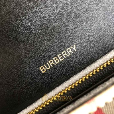 vi cam tay burberry nu hang hieu 3 2