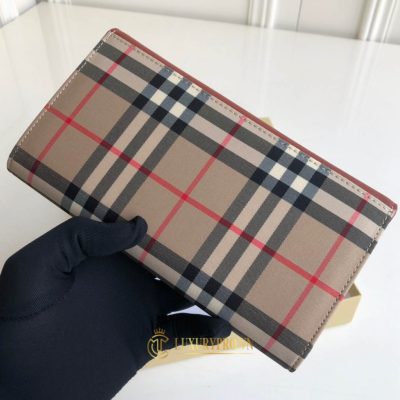 vi cam tay burberry nu hang hieu 5 3