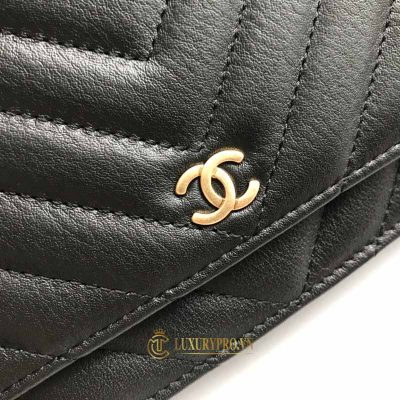 vi cam tay chanel deo cheo 6