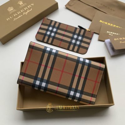 vi dai cam tay nu burberry 1 1