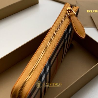 vi dai cam tay nu burberry 2 2