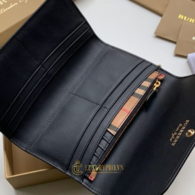 vi dai cam tay nu burberry 3 1