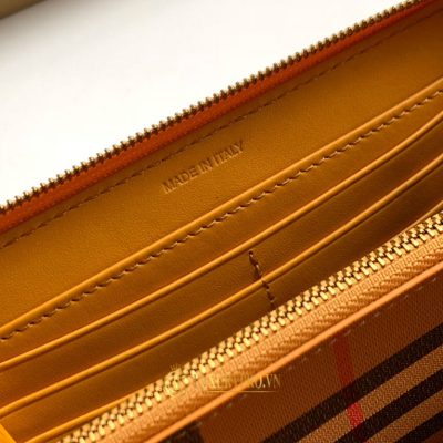 vi dai cam tay nu burberry 7 2