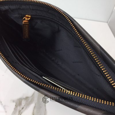 clutch burberry 7