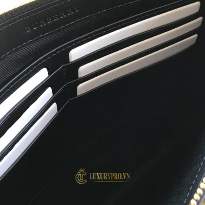 clutch burberry gia re 3