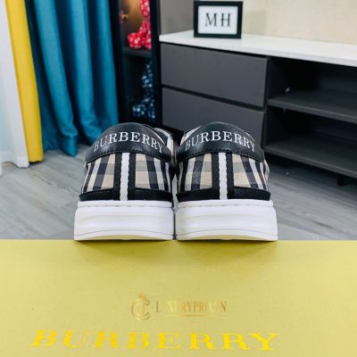 giay burberry nam 1