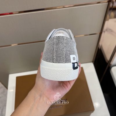 giay the thao burberry 4 4