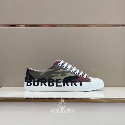 giay the thao burberry 6 4