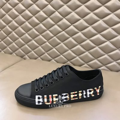sneaker burberry 4 2