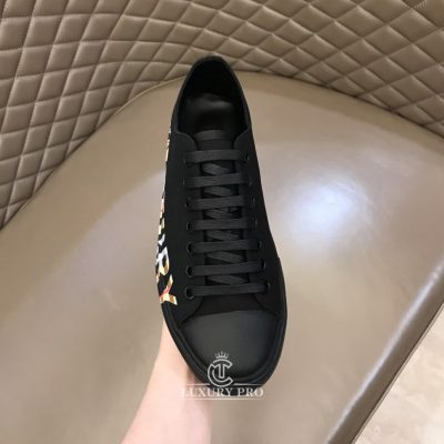 sneaker burberry 5 2