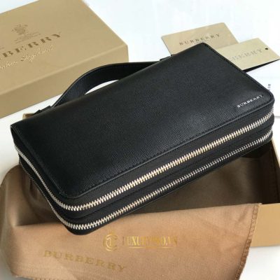 tui cam tay burberry nam 3