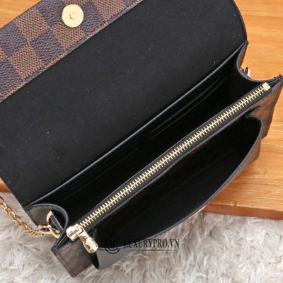 tui deo cheo louis vuitton nu 4