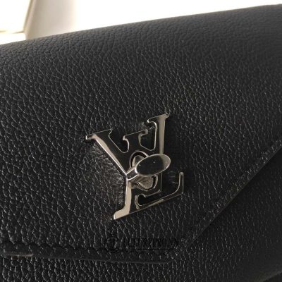 tui deo cheo lv nu 5 1