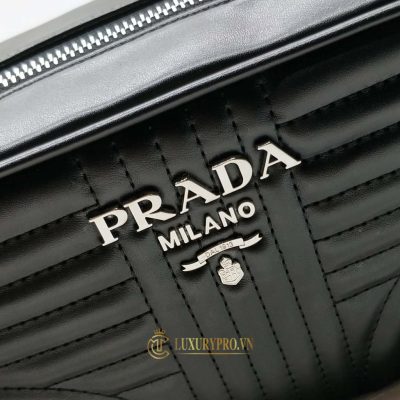 tui deo cheo prada 3 3