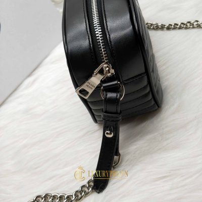 tui deo cheo prada 5 3