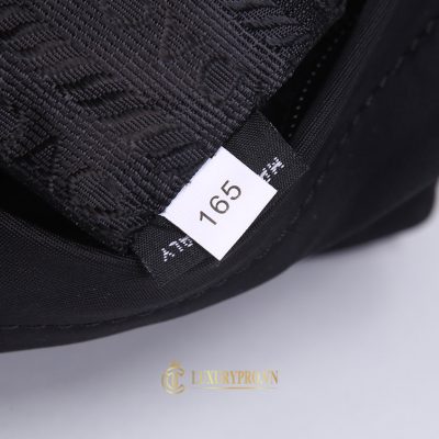 tui deo cheo prada nam 7 4