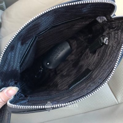 tui deo cheo prada nam 8 2