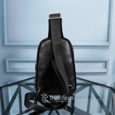 tui deo cheo prada nam cao cap 6 4