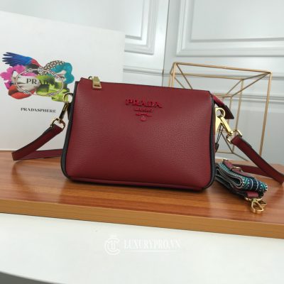 tui deo cheo prada nu luxury 2