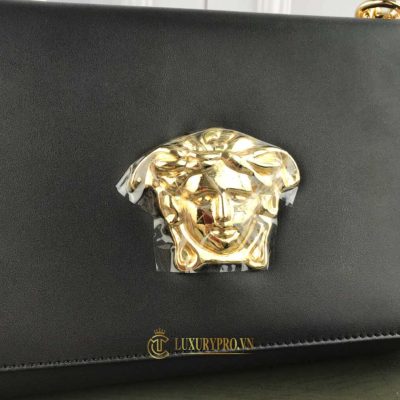 tui hieu versace 5 2