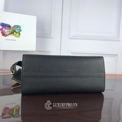 tui nu prada chat luong 4 2