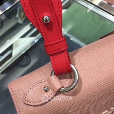 tui prada deo cheo like auth 4 2