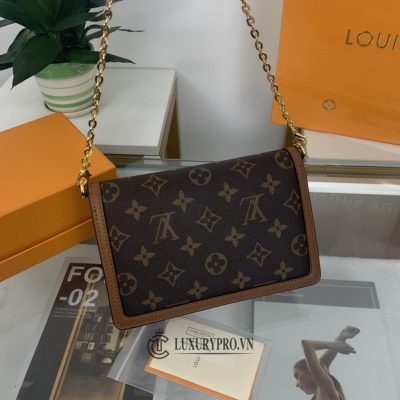 tui xach lv super fake 1