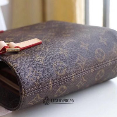 tui xach lv super fake 4 4