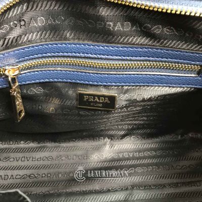 tui xach nu prada 4 3