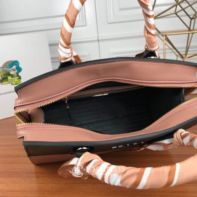 tui xach nu prada 4 4