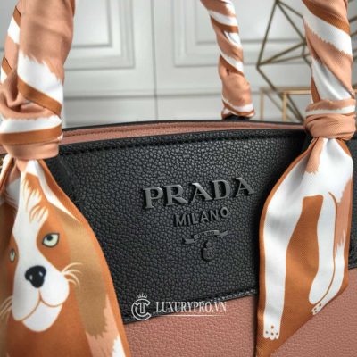 tui xach nu prada 5 4