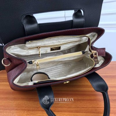 tui xach nu prada 6 2