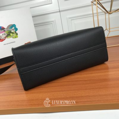 tui xach nu prada super fake 7