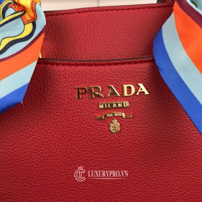 tui xach prada luxury 2 6