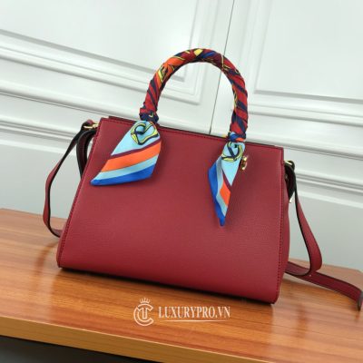 tui xach prada luxury 5 6