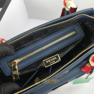 tui xach prada luxury 7 5