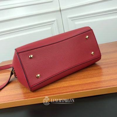 tui xach prada luxury 7 6