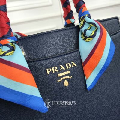 tui xach prada luxury 7 9