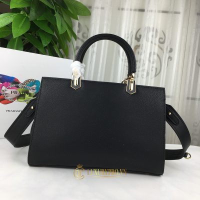 tui xach prada nu 1 4