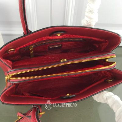 tui xach prada xach tay 1 4