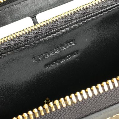 vi burberry nu hang hieu 1