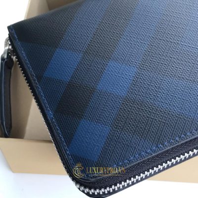 vi cam tay burberry cao cap 6