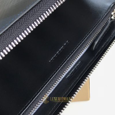 vi cam tay burberry cao cap 7