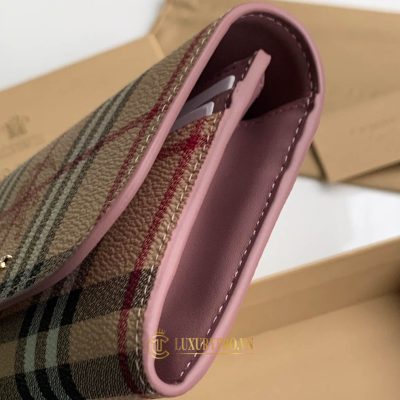 vi cam tay burberry nu gia tot 1 1