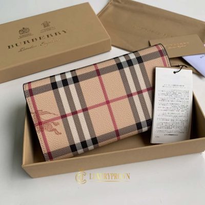 vi cam tay burberry nu gia tot 2 2