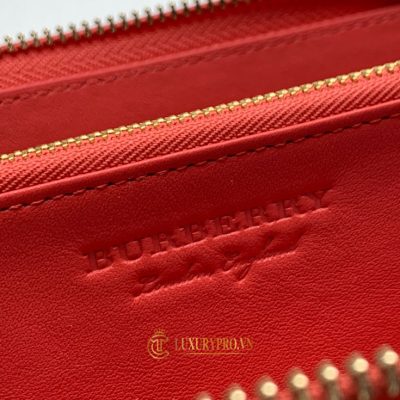 vi cam tay burberry nu gia tot 4 4