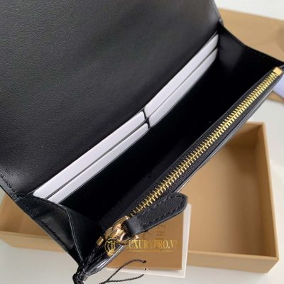 vi cam tay burberry nu gia tot 7 2