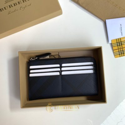 vi dai burberry nam 2