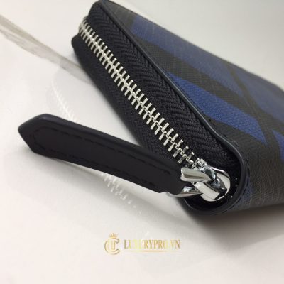 vi dai cam tay burberry nam 1